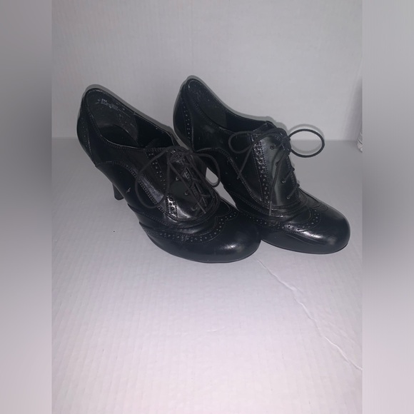 Twenty one black boot heel size 9 good condition - Picture 1 of 12